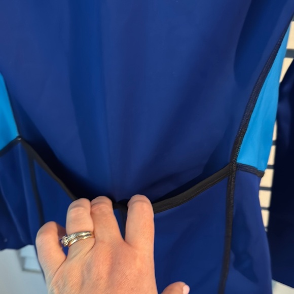 Columbia Two-Tone Blue Jacket with Yellow Trim - Picture 4 of 4